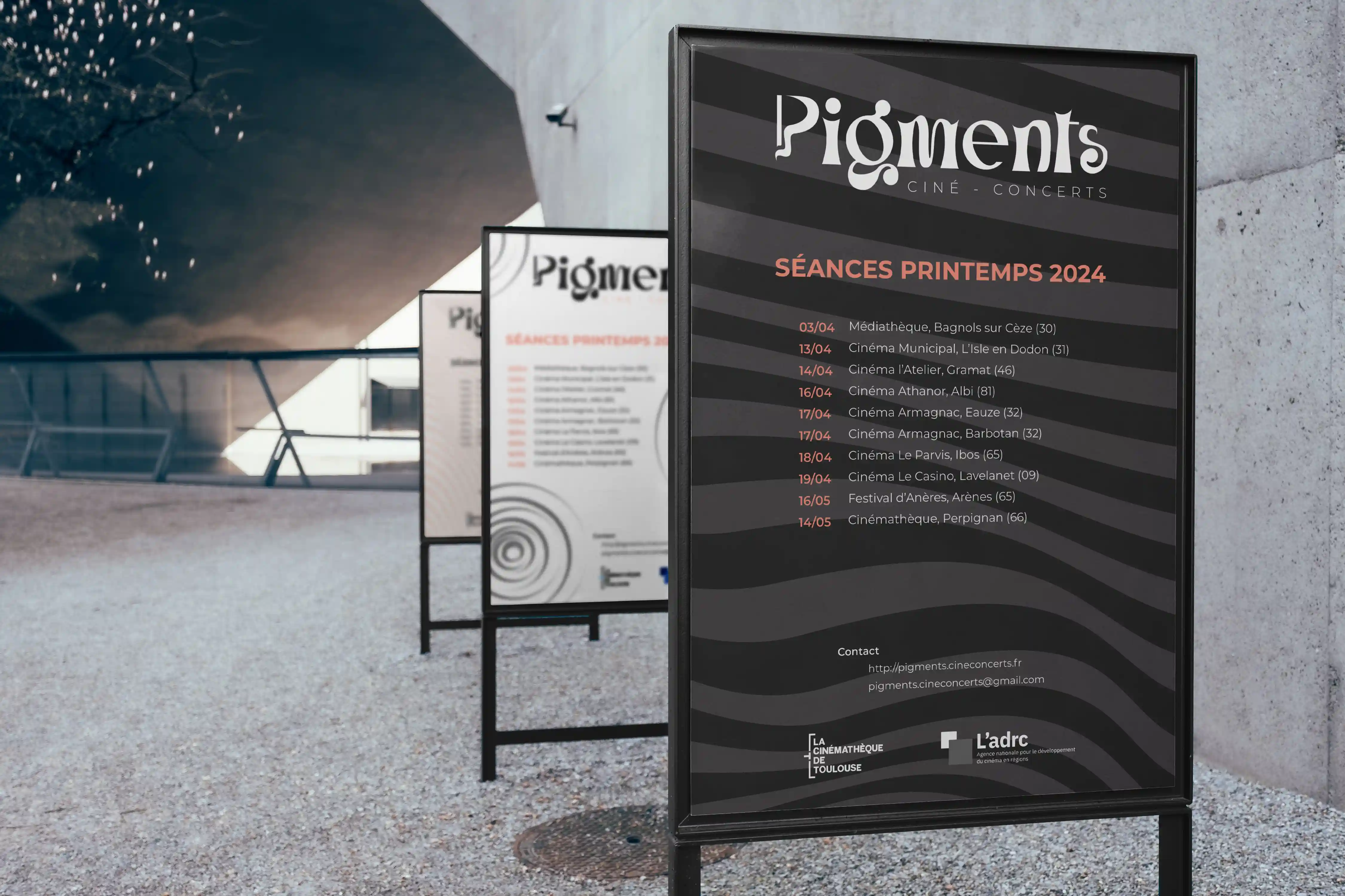 Photo des affiches Pigments